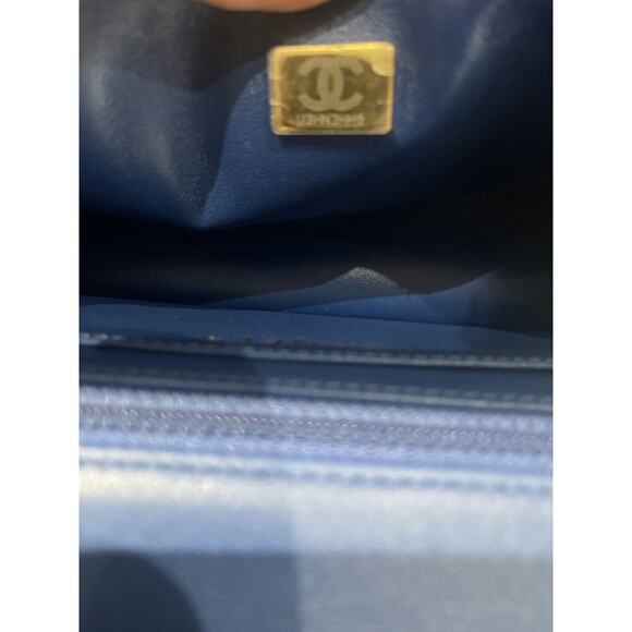 Chanel Classic Flap Bag in Blue Tweed with Silver Hardware - Picture 5 of 6